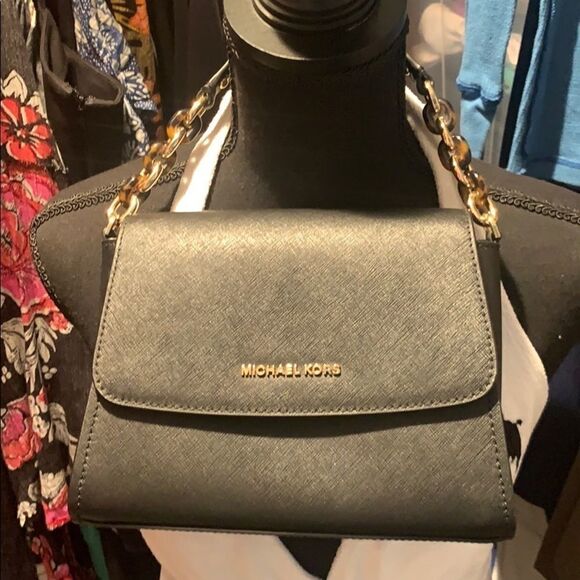 Michael kors small purse - Picture 5 of 5